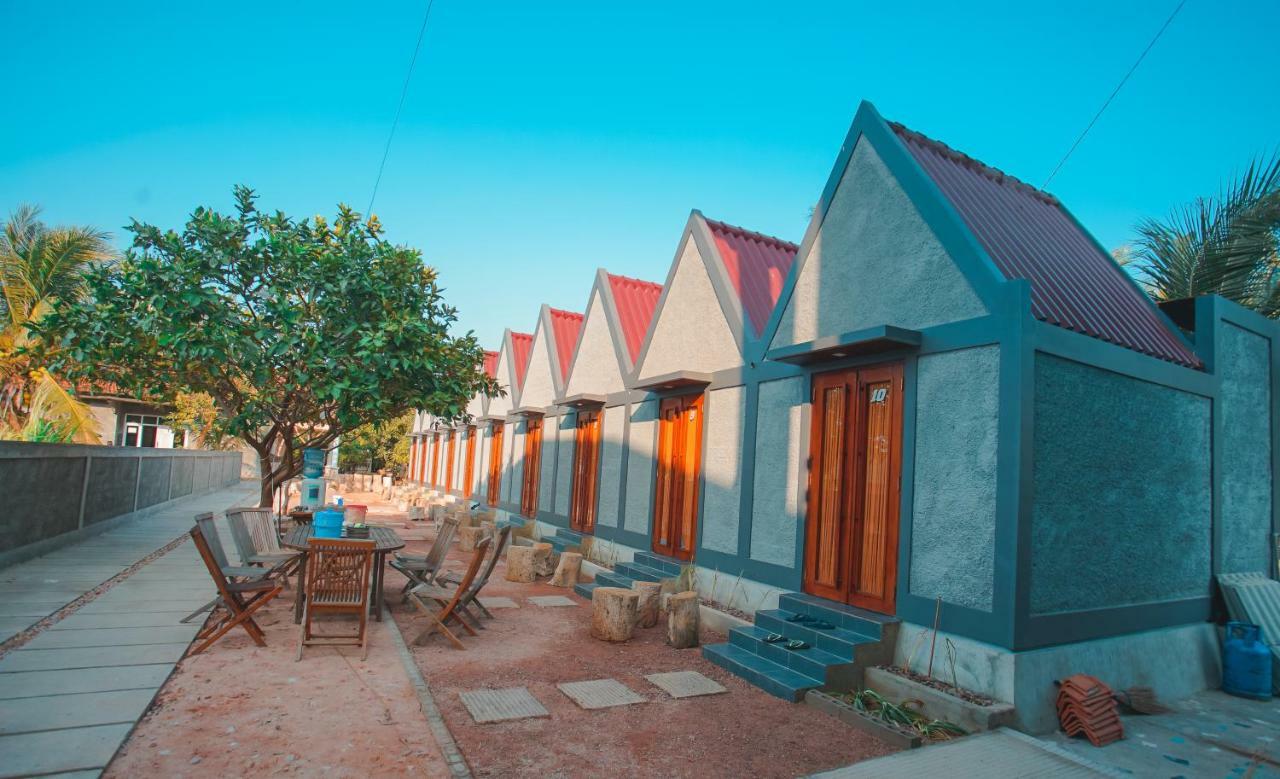 E2 Guest House 카리문자와 외부 사진